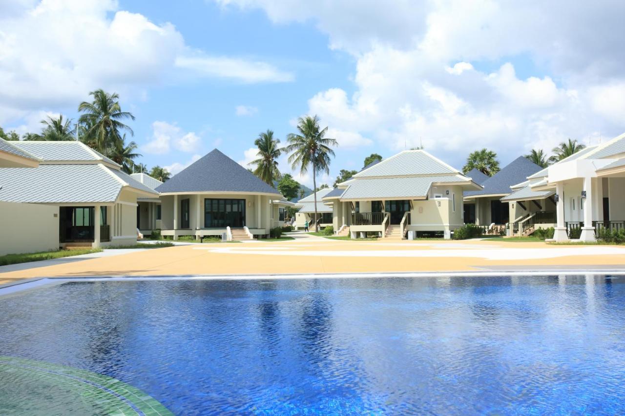 Wis Beach Khanom Bagian luar foto